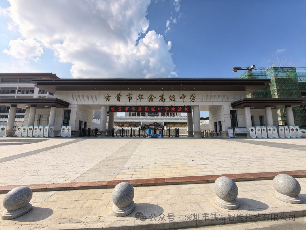 小区出入口闸机怎么选？扫码、刷脸、刷卡三合一性价比最高