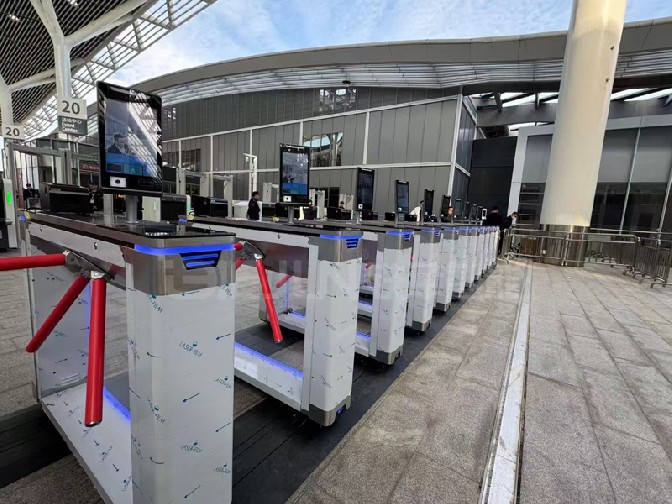 预测未来实用型人行通道三辊闸未来哪些新技术的改进？