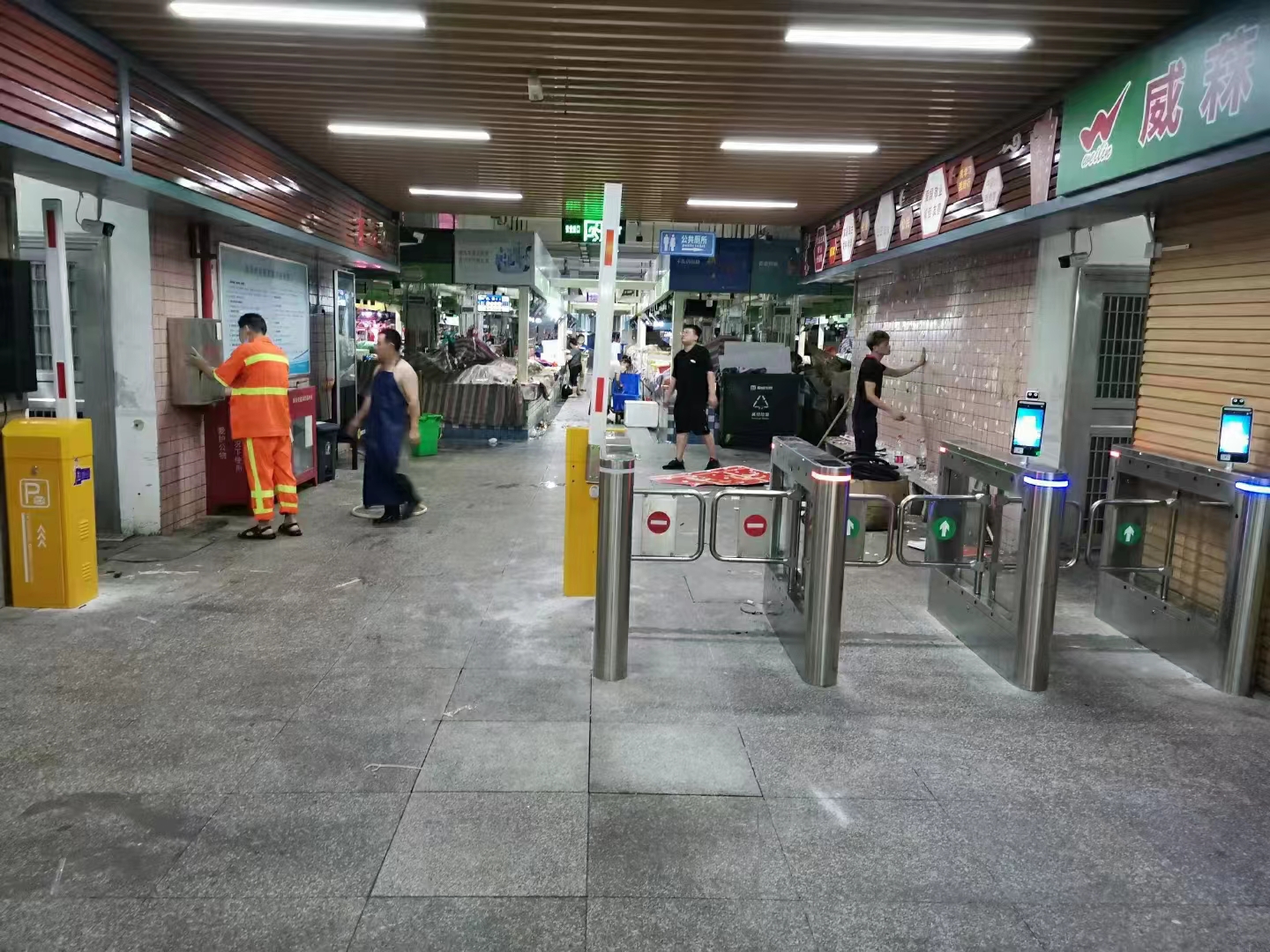 防疫门禁闸机严防社区街道卡口为居民牢筑防控墙