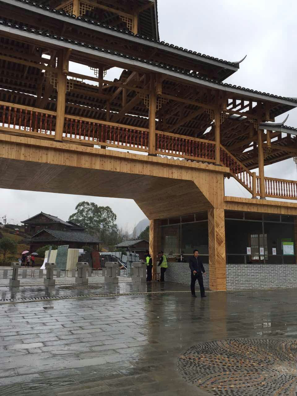 何选择适合自己景区的门禁闸机