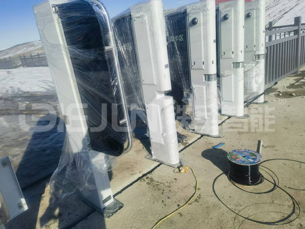 滑雪场自助闸机多少钱？铁军智能：高品质带来的长远价值，远超初始投资