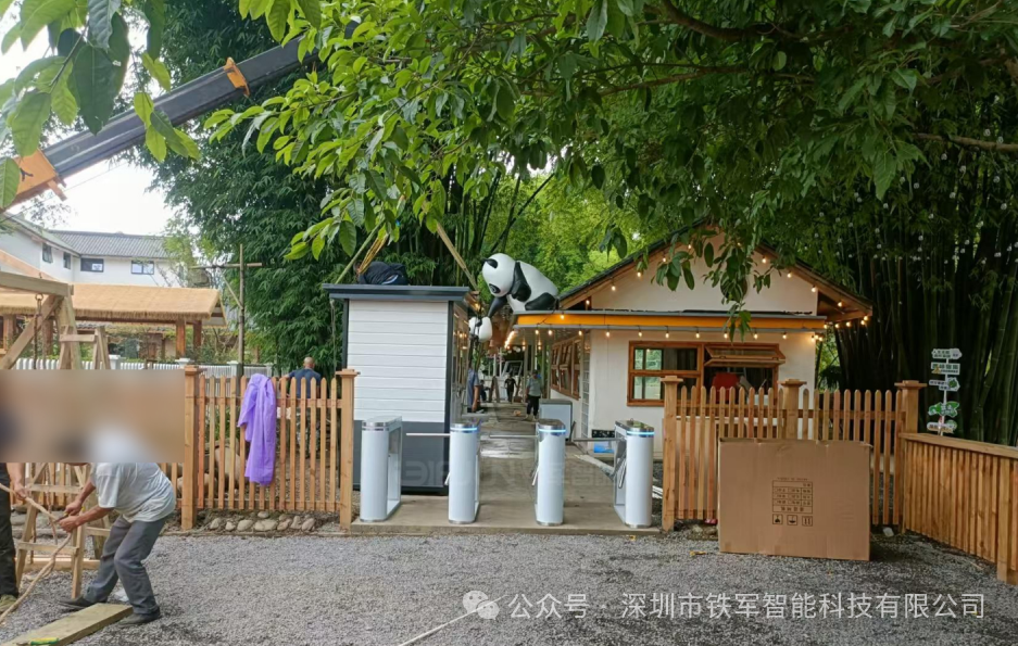 景区检票口闸机方案厂家：铁军智能提供大数据分析与智能管理方案