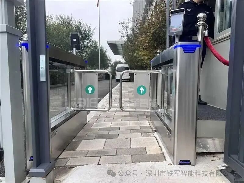 1763090411584642.jpg 4.jpg