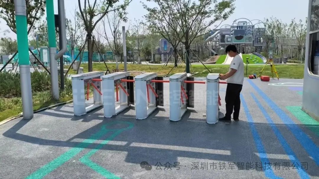铁军智能2026年新款景区扫码自助检票闸机定制，支持多种核销方式灵活组合