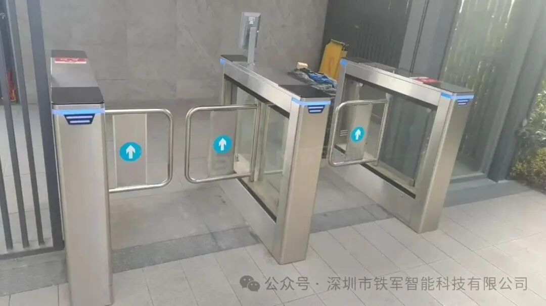 铁军智能小区人脸识别摆闸如何融入智慧社区平台？对接物业APP
